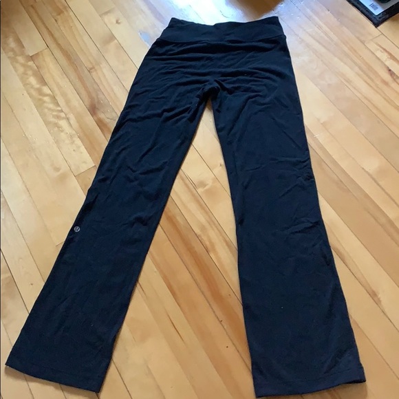 Lululemon - Black Yoga Workout Pants hidden pocket - Picture 3 of 8